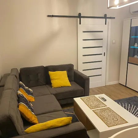 Lägenhet Apartament 2 Pok Z Ogrodem *